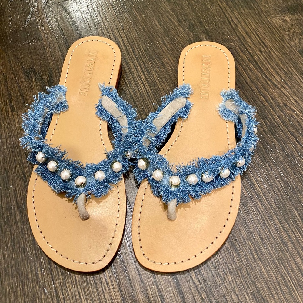 EUC Mystique Boutique Denim Pearl Embellished Sandals Sz 9